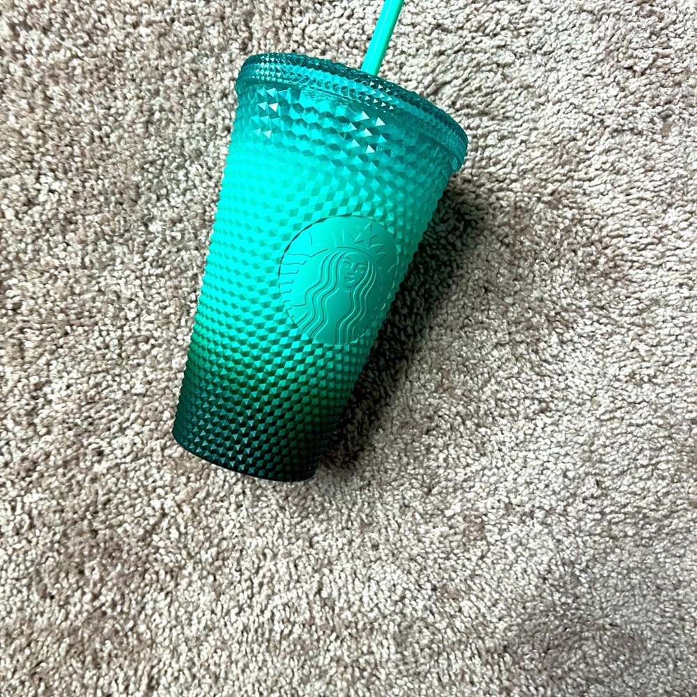 Starbucks green cup brand new will ship asap nwtg’s